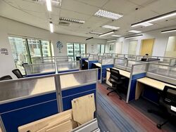 Lucrum Capital Building (D1), Office #638516421